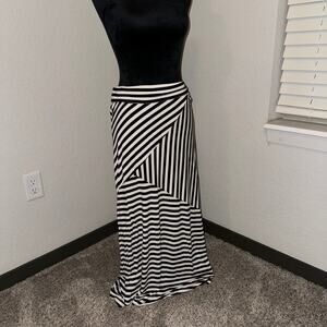 Y2K LBISSE Black White Asymmetric Striped Stretch Maxi Skirt Women's Size Large